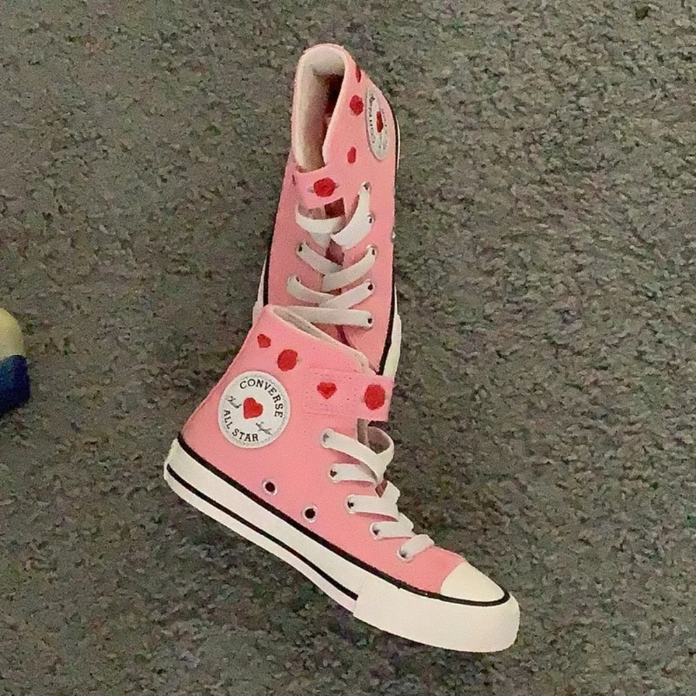 Converse Kids Pink High-Top Canvas Sneakers with White Soles